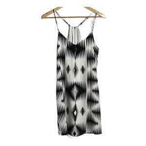 EVERLY Black & White Aztec Sleeveless Dress S